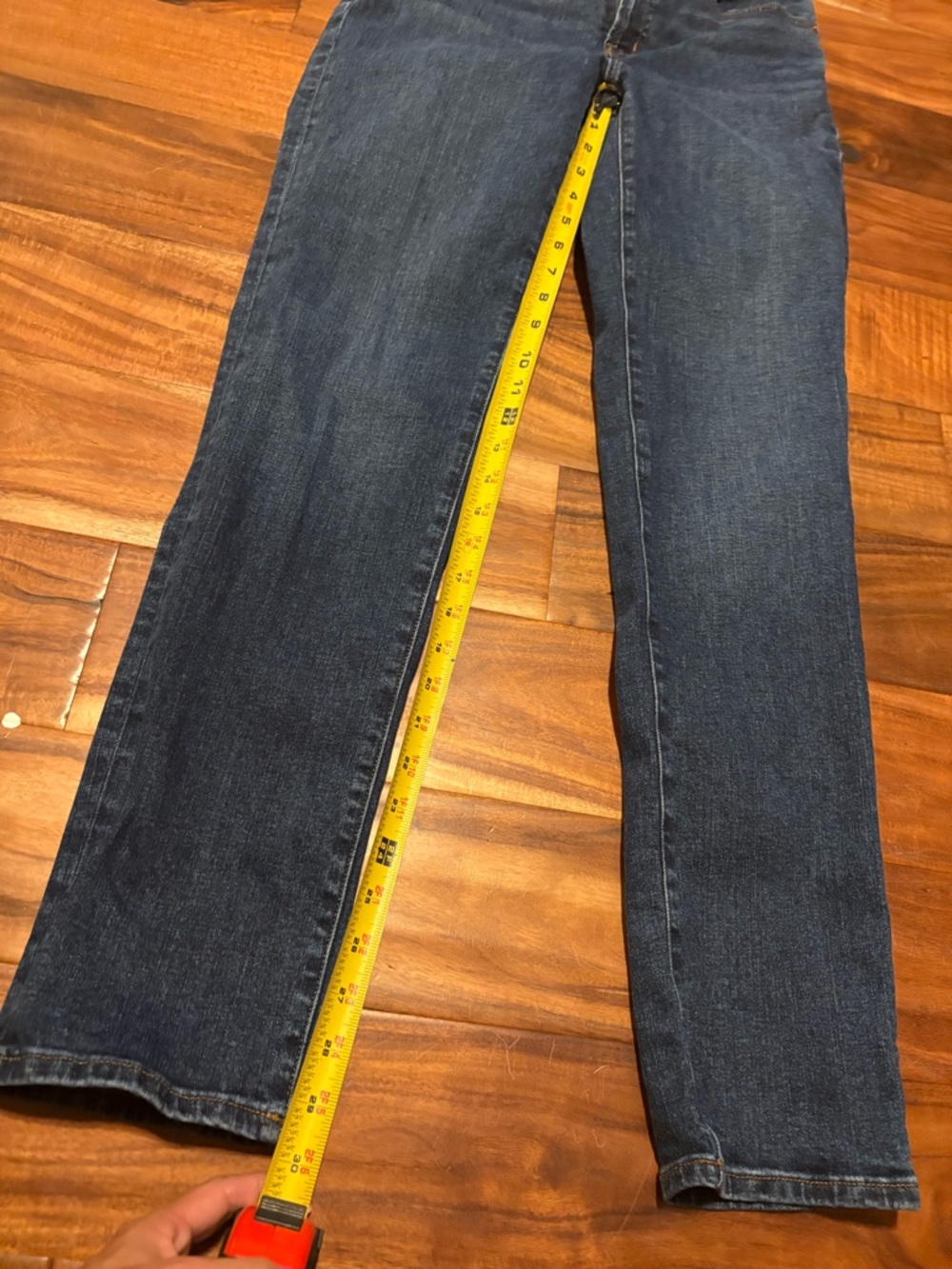 Madewell Mid Rise Perfect Vintage Jeans 27 Straight Leg Medium Denim (1185) - Picture 3 of 9